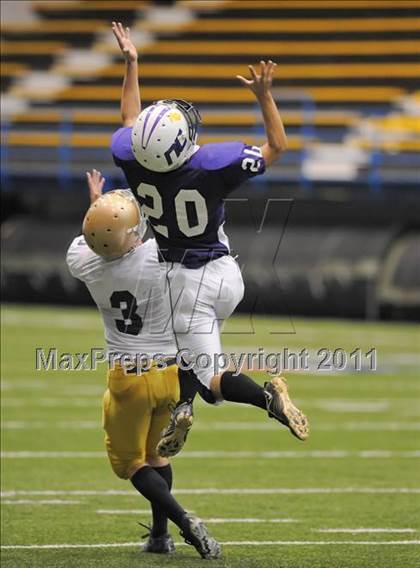 Thumbnail 1 in Yuma Catholic vs. Northwest Christian (AIA 2A State Final) photogallery.