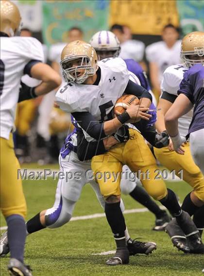 Thumbnail 3 in Yuma Catholic vs. Northwest Christian (AIA 2A State Final) photogallery.