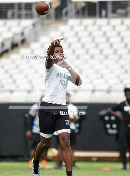 Thumbnail 3 in Ribault vs Brunswick  (Jaguars Prep 11-On Tournament) photogallery.