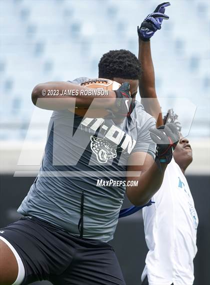 Thumbnail 3 in Ribault vs Brunswick  (Jaguars Prep 11-On Tournament) photogallery.
