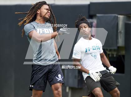 Thumbnail 3 in Ribault vs Brunswick  (Jaguars Prep 11-On Tournament) photogallery.