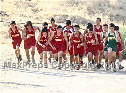 Thumbnail 1 in East Bakersfield Invitational photogallery.