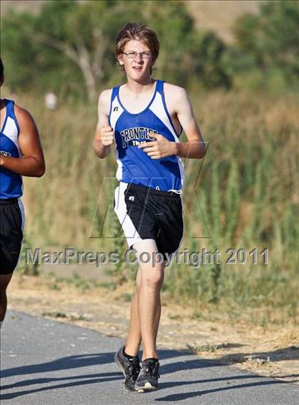 Thumbnail 1 in East Bakersfield Invitational photogallery.