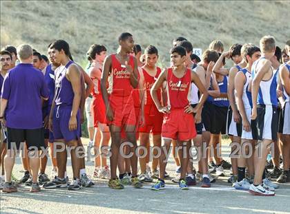 Thumbnail 3 in East Bakersfield Invitational photogallery.