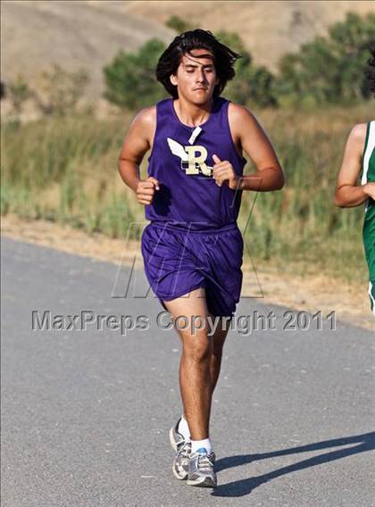 Thumbnail 1 in East Bakersfield Invitational photogallery.