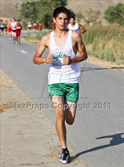 Thumbnail 3 in East Bakersfield Invitational photogallery.