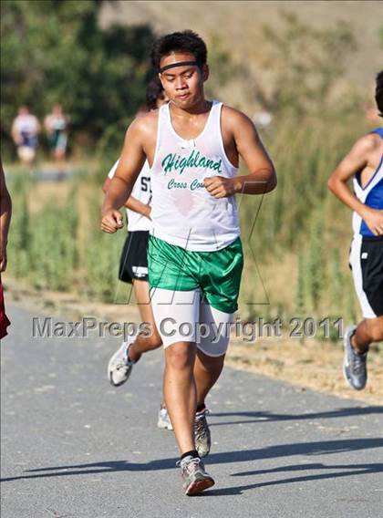 Thumbnail 1 in East Bakersfield Invitational photogallery.