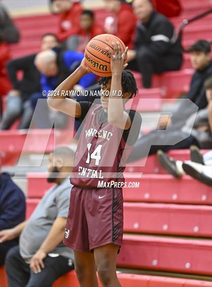 Thumbnail 2 in Chesterton vs Lawrence Central (Fishers Holiday Classic) photogallery.