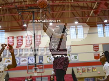 Thumbnail 1 in Chesterton vs Lawrence Central (Fishers Holiday Classic) photogallery.