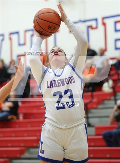 Thumbnail 3 in Amanda-Clearcreek @ Lakewood photogallery.