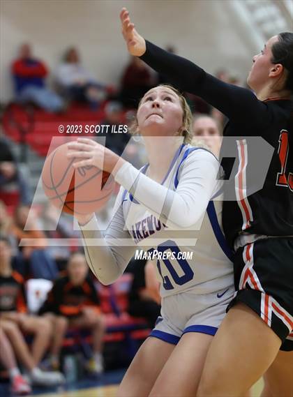 Thumbnail 3 in Amanda-Clearcreek @ Lakewood photogallery.