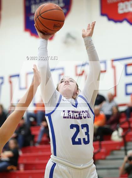 Thumbnail 1 in Amanda-Clearcreek @ Lakewood photogallery.