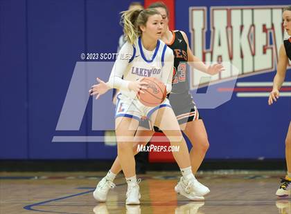 Thumbnail 1 in Amanda-Clearcreek @ Lakewood photogallery.