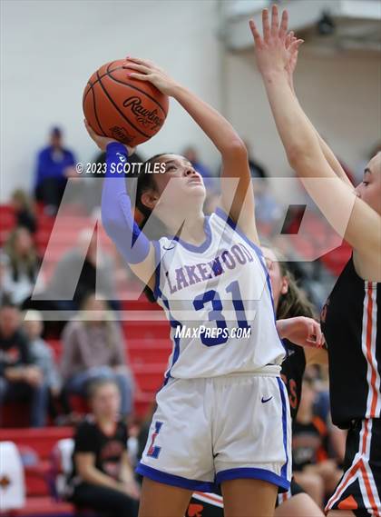 Thumbnail 1 in Amanda-Clearcreek @ Lakewood photogallery.