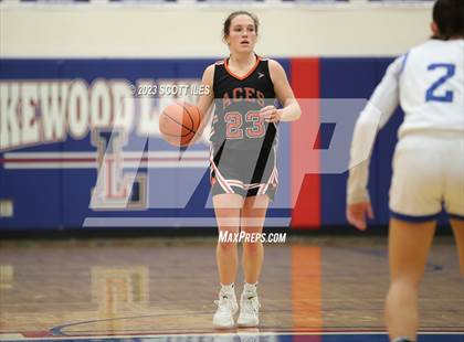 Thumbnail 3 in Amanda-Clearcreek @ Lakewood photogallery.