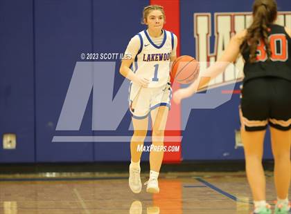 Thumbnail 3 in Amanda-Clearcreek @ Lakewood photogallery.