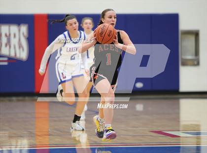 Thumbnail 3 in Amanda-Clearcreek @ Lakewood photogallery.