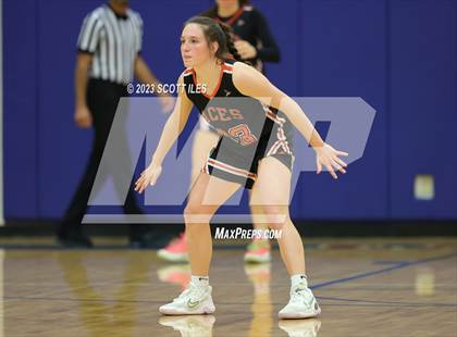 Thumbnail 1 in Amanda-Clearcreek @ Lakewood photogallery.