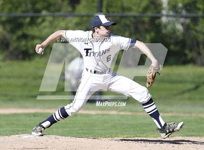 Thumbnail 3 in Jones vs. Glenbrook South (IHSA Regional Semifinal) photogallery.