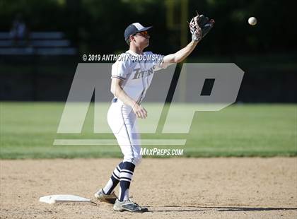 Thumbnail 2 in Jones vs. Glenbrook South (IHSA Regional Semifinal) photogallery.