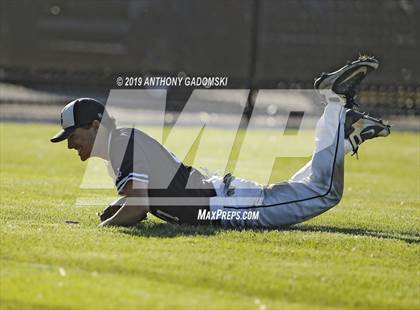 Thumbnail 2 in Jones vs. Glenbrook South (IHSA Regional Semifinal) photogallery.