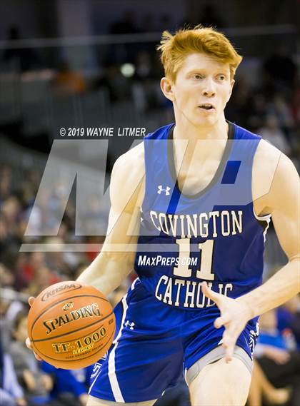 Thumbnail 2 in Covington Catholic vs Newport (KHSAA Ninth Region) photogallery.