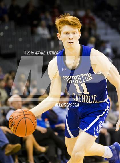 Thumbnail 2 in Covington Catholic vs Newport (KHSAA Ninth Region) photogallery.