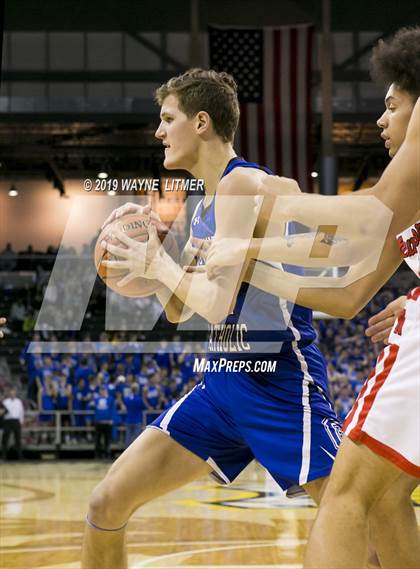 Thumbnail 3 in Covington Catholic vs Newport (KHSAA Ninth Region) photogallery.