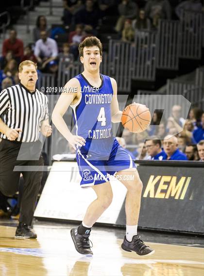 Thumbnail 2 in Covington Catholic vs Newport (KHSAA Ninth Region) photogallery.