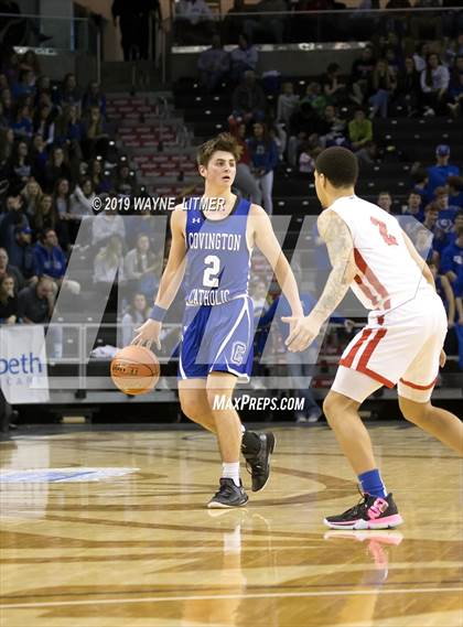 Thumbnail 1 in Covington Catholic vs Newport (KHSAA Ninth Region) photogallery.