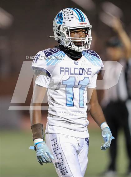 Thumbnail 3 in Crescenta Valley vs Burroughs photogallery.