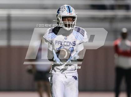 Thumbnail 1 in Crescenta Valley vs Burroughs photogallery.