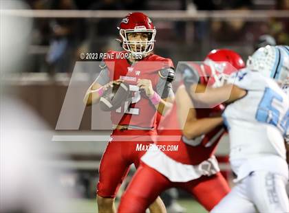 Thumbnail 2 in Crescenta Valley vs Burroughs photogallery.