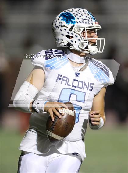 Thumbnail 3 in Crescenta Valley vs Burroughs photogallery.