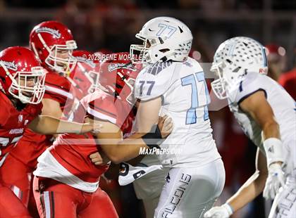 Thumbnail 3 in Crescenta Valley vs Burroughs photogallery.