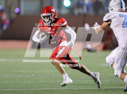Thumbnail 2 in Crescenta Valley vs Burroughs photogallery.