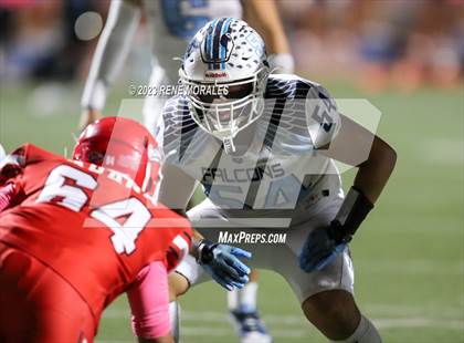 Thumbnail 1 in Crescenta Valley vs Burroughs photogallery.