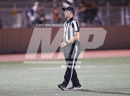 Thumbnail 1 in Crescenta Valley vs Burroughs photogallery.