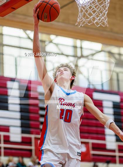 Thumbnail 1 in West Valley vs. Bellevue photogallery.