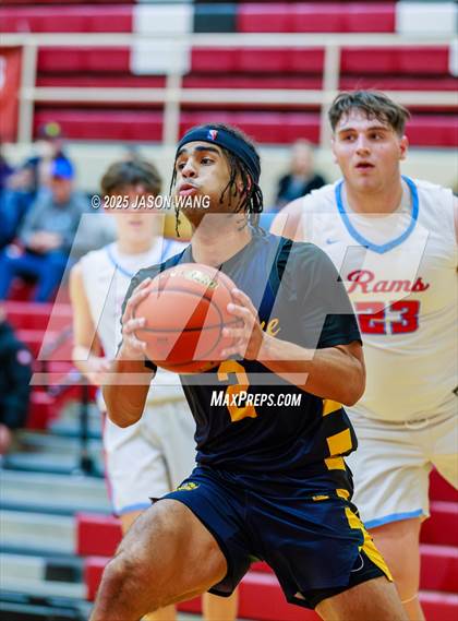 Thumbnail 2 in West Valley vs. Bellevue photogallery.