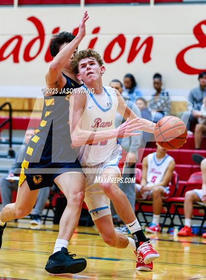Thumbnail 3 in West Valley vs. Bellevue photogallery.