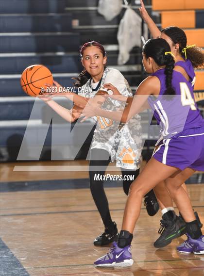 Thumbnail 3 in Carter vs Valencia (San Gabriel Winter Classics Tournament) photogallery.