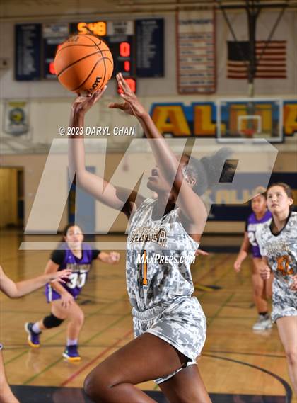Thumbnail 3 in Carter vs Valencia (San Gabriel Winter Classics Tournament) photogallery.