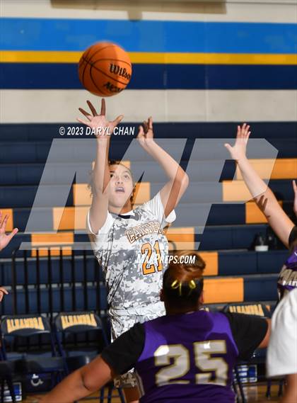 Thumbnail 2 in Carter vs Valencia (San Gabriel Winter Classics Tournament) photogallery.