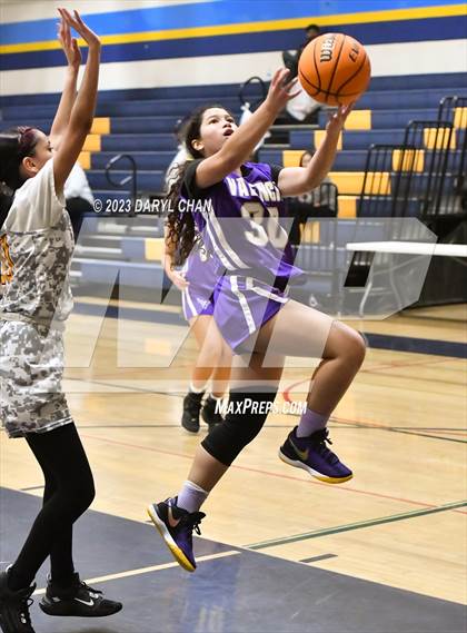 Thumbnail 2 in Carter vs Valencia (San Gabriel Winter Classics Tournament) photogallery.