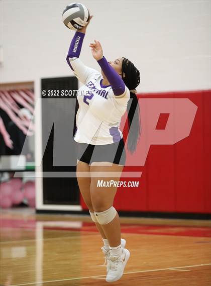 Thumbnail 2 in Pickerington Central @ Sheridan photogallery.