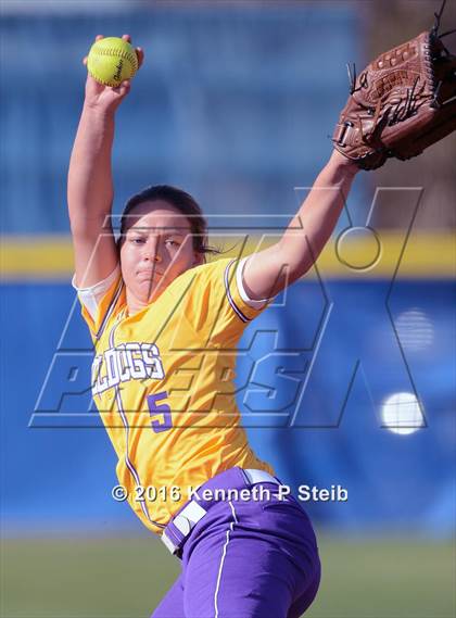 Thumbnail 2 in St. Charles Catholic vs Lutcher (SCC Jamboree) photogallery.