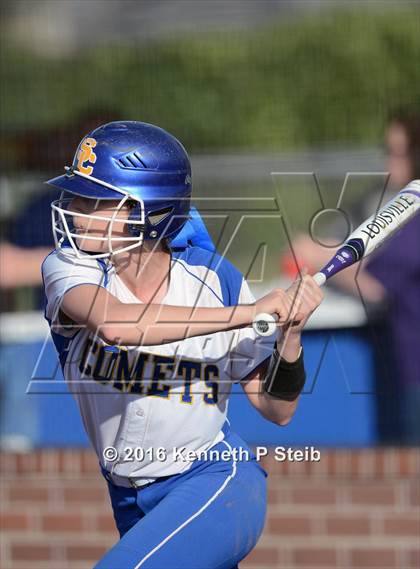 Thumbnail 2 in St. Charles Catholic vs Lutcher (SCC Jamboree) photogallery.