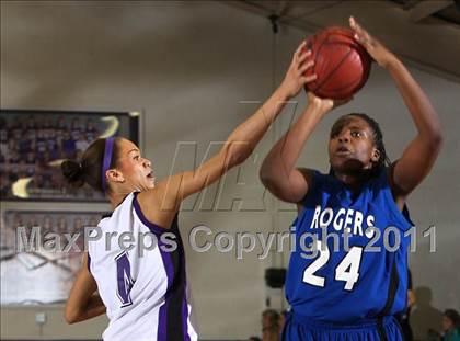 Thumbnail 2 in Rogers @ Fayetteville photogallery.