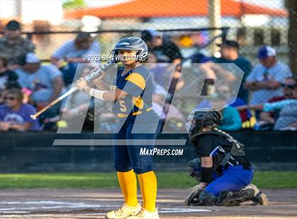 Thumbnail 1 in Sneads vs Altha (FHSAA 1A District 3 Final) photogallery.